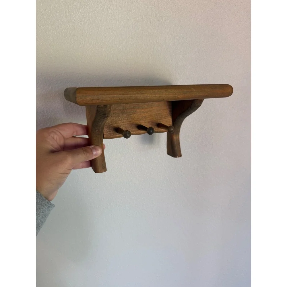 Vintage Wooden Wall Shelf Small Brown Good Rustic 3-Peg Key Rack Entryway